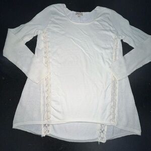 LUCKY BRAND THIN SWEATER WITH LACE DETAILS SZ M
